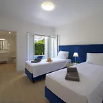 Ly - Vip By Interhome Tatil Evi